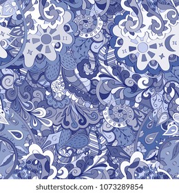 Tracery seamless pattern. Mehndi design. Ethnic colorful doodle texture. Curved doodling background. Vector