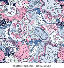 Tracery seamless pattern. Mehndi design. Ethnic colorful doodle texture. Curved doodling background. Vector