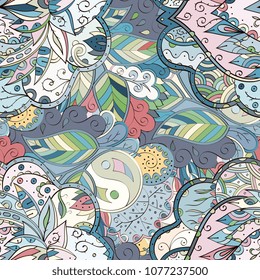 Tracery seamless pattern. Mehndi design. Ethnic colorful doodle texture. Curved doodling background. Vector