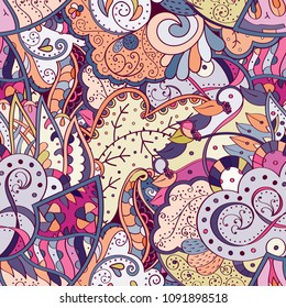 Tracery seamless pattern. Mehndi design. Ethnic colorful doodle texture. Curved doodling background. Vector