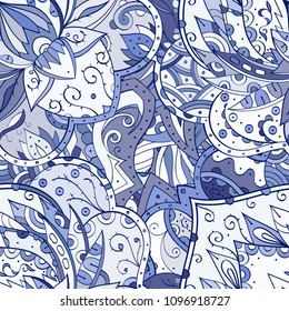Tracery seamless pattern. Mehndi design. Ethnic colorful doodle texture. Curved doodling background. Vector
