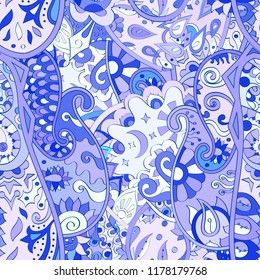Tracery seamless pattern. Mehndi design. Ethnic colorful doodle texture. Curved doodling background. Vector