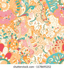 Tracery seamless pattern. Mehndi design. Ethnic colorful doodle texture. Curved doodling background. Vector