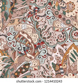 Tracery seamless pattern. Mehndi design. Ethnic colorful doodle texture. Curved doodling background. Vector