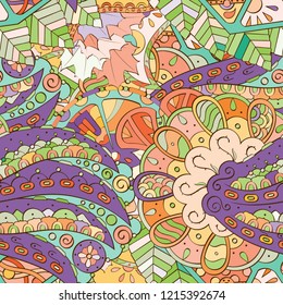 Tracery seamless pattern. Mehndi design. Ethnic colorful doodle texture. Curved doodling background. Vector