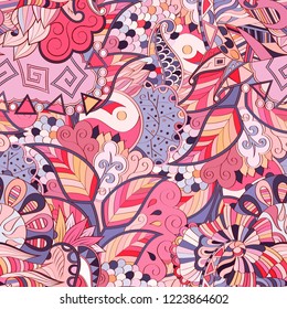 Tracery seamless pattern. Mehndi design. Ethnic colorful doodle texture. Curved doodling background. Vector