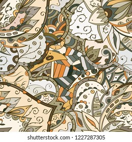 Tracery seamless pattern. Mehndi design. Ethnic colorful doodle texture. Curved doodling background. Vector