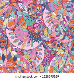 Tracery seamless pattern. Mehndi design. Ethnic colorful doodle texture. Curved doodling background. Vector