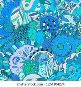 Tracery seamless pattern. Mehndi design. Ethnic colorful doodle texture. Curved doodling background. Vector