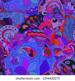 Tracery seamless pattern. Mehndi design. Ethnic colorful doodle texture. Curved doodling background. Vector