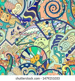 Tracery seamless pattern. Mehndi design. Ethnic colorful doodle texture. Curved doodling background. Vector