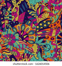 Tracery seamless pattern. Mehndi design. Ethnic colorful doodle texture. Curved doodling background. Vector