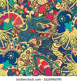 Tracery seamless pattern. Mehndi design. Ethnic colorful doodle texture. Curved doodling background. Vector