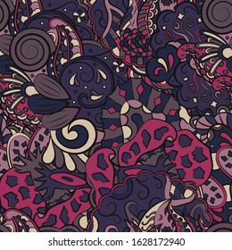 Tracery seamless pattern. Mehndi design. Ethnic colorful doodle texture. Curved doodling background. Vector