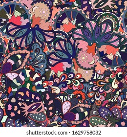 Tracery seamless pattern. Mehndi design. Ethnic colorful doodle texture. Curved doodling background. Vector