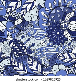 Tracery seamless pattern. Mehndi design. Ethnic colorful doodle texture. Curved doodling background. Vector