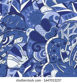 Tracery seamless pattern. Mehndi design. Ethnic colorful doodle texture. Curved doodling background. Vector