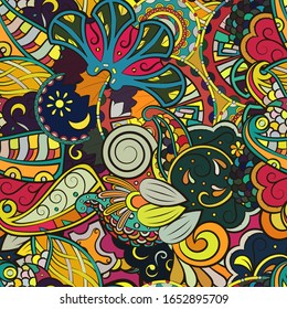 Tracery seamless pattern. Mehndi design. Ethnic colorful doodle texture. Curved doodling background. Vector