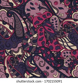 Tracery seamless pattern. Mehndi design. Ethnic colorful doodle texture. Curved doodling background. Vector