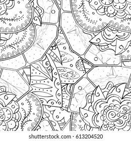 Tracery seamless pattern. Mehndi design. Ethnic monochrome binary doodle texture. Curved doodling black and white background. Vector