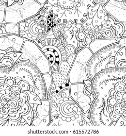 Tracery seamless pattern. Mehndi design. Ethnic monochrome binary doodle texture. Curved doodling black and white background. Vector