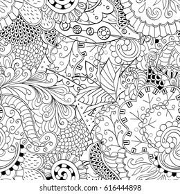 Tracery seamless pattern. Mehndi design. Ethnic monochrome binary doodle texture. Curved doodling black and white background. Vector
