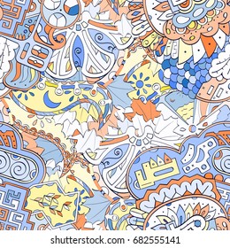 Tracery seamless pattern. Mehndi design. Ethnic colorful doodle texture. Curved doodling background. Vector