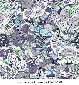 Tracery seamless pattern. Mehndi design. Ethnic colorful doodle texture. Curved doodling background. Vector