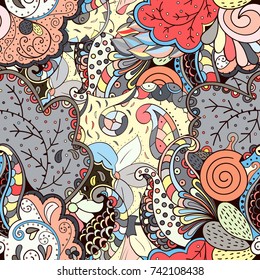 Tracery seamless pattern. Mehndi design. Ethnic colorful doodle texture. Curved doodling background. Vector