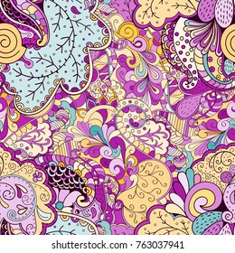 Tracery seamless pattern. Mehndi design. Ethnic colorful doodle texture. Curved doodling background. Vector