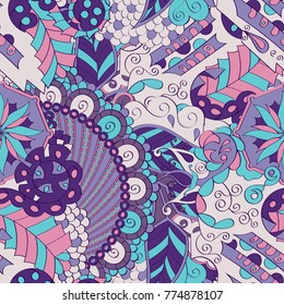 Tracery seamless pattern. Mehndi design. Ethnic colorful doodle texture. Curved doodling background. Vector