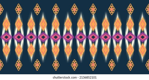 Patrón ininterrumpido del boho étnico tradicional. Ornamento tradicional. Fondo geométrico. Patrón tribal. Motivo popular. Diseño de alfombras, papel pintado, ropa, envoltura, batik, tela, ilustración vectorial 