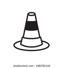 Traffic cone, safety cone icon in trendy outline style design. Vector graphic illustration. Suitable for website design, logo, app, and ui. Editable vector stroke. EPS 10.