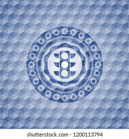  traffic light icon inside blue polygonal badge.