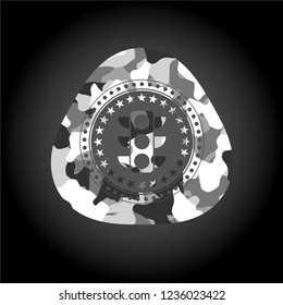traffic light icon on grey camo pattern