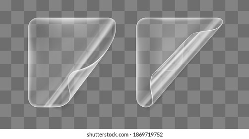 Transparente, geklebte quadratische Aufkleber mit geschwungenen Ecken. Leeres Klebepapier oder Plastikaufkleber mit geschliffener Wirkung. Etikettenanhänger für Vorlagen, Nahaufnahme. 3D-realistisches Vektorsymbol