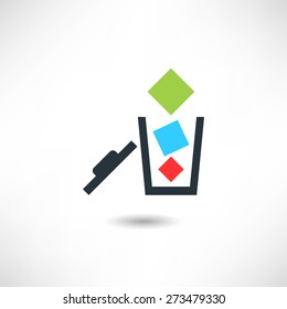 Trash can icon
