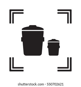 Trash can Icon. Flat design.