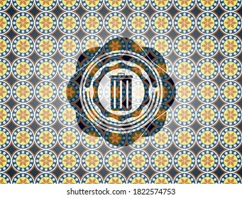 icono de la papelera dentro del emblema árabe. Decoración árabe. 