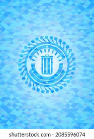 icono de la papelera dentro del emblema del mosaico azul cielo. 