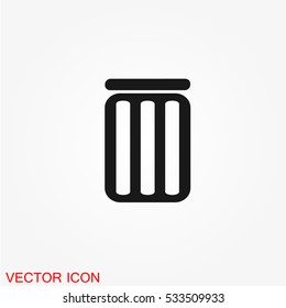 Trash can icon on white background