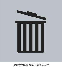 Trash can icon. Recycle icon.