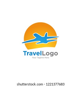 Travel logo template. Plane logo vector templat.