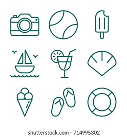 Travel & Vacation Icon Set