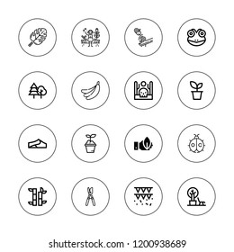 Tree icon set. collection of 16 outline tree icons with bamboo, banana, dunes, frog, ecology, forest, drought, garden, garland, ladybug, leaf, landscape, plant, plants icons.