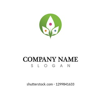 Tree leaf vector logo design, eco-friendly concept.
