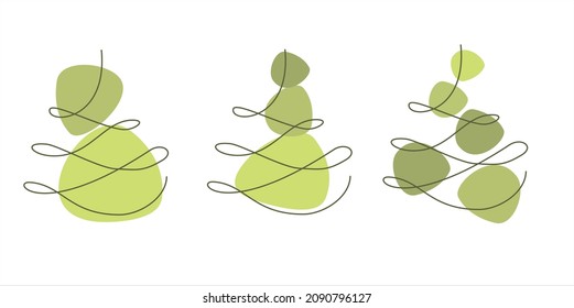 
árbol en una línea con guijarros verdes