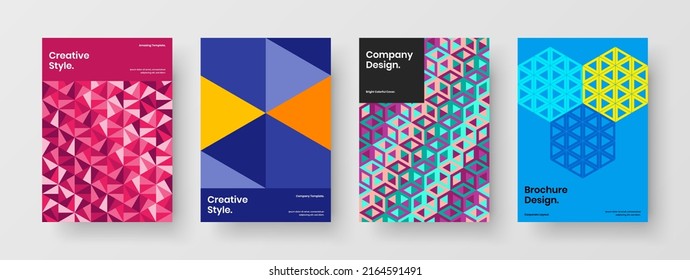 Conjunto de diseño de vectores de tapa A4 de moda. El mosaico único da forma a la composición de la ilustración de identidad corporativa.