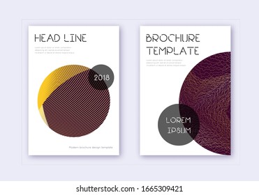 Conjunto de plantillas de diseño de portada de moda. Líneas abstractas de oro sobre fondo marrón. Diseño de portada sin defectos. Catálogo perfecto, póster, plantilla de libro, etc.