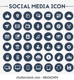 Trendy Flat Design Big Social Media Icons Set On Bright Round Buttons